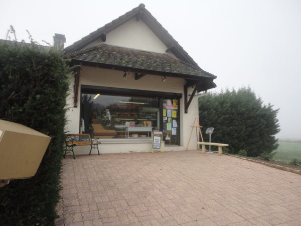 commerce et boulangerie à saint bonnet en bresse